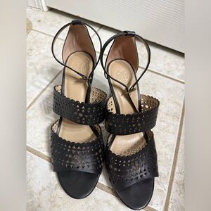 Tory Burch Black Cutout wedge Sandals size 9.5